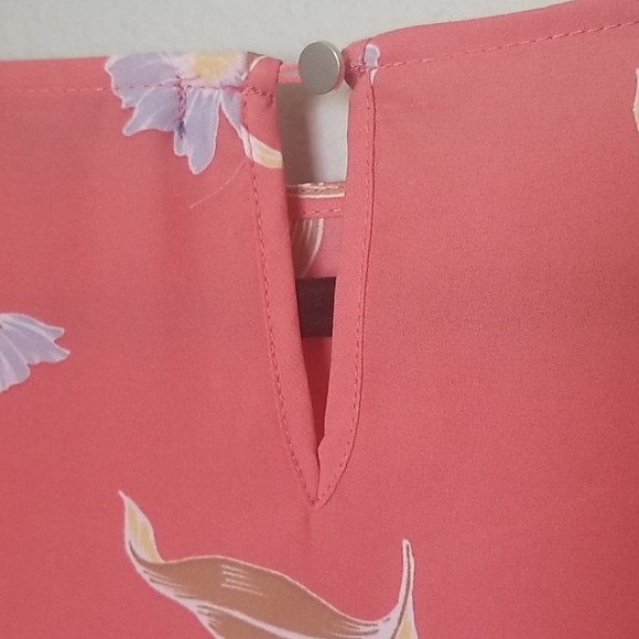 Apt. 9 XXL Girly Romantic Spring floral peplum short sleeve top - Picture 7 of 9